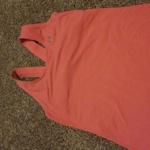 Under armour tank